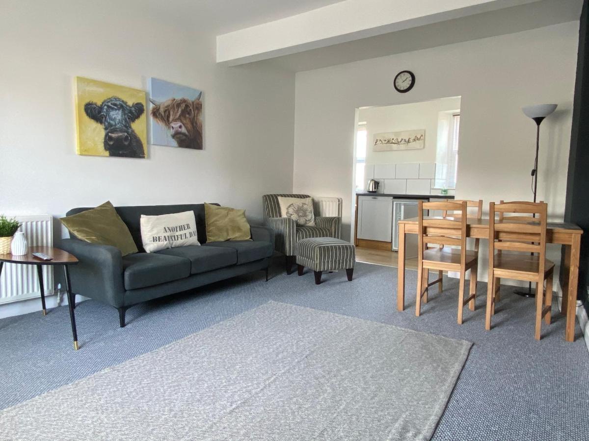 15 Queen Street, Flat 2 Ulverston Luaran gambar